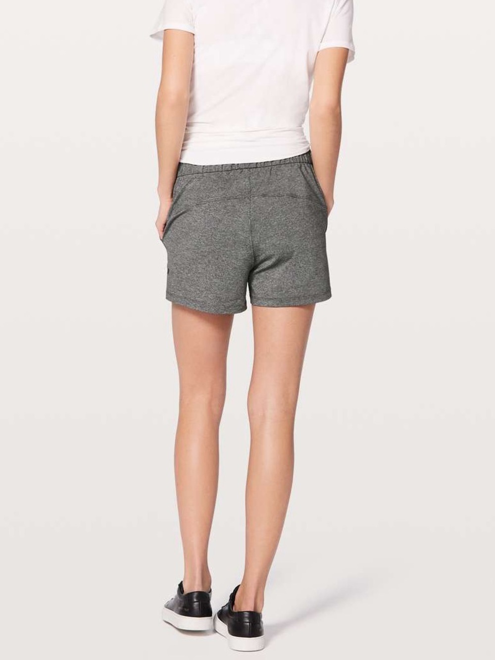 Lululemon On The Fly Short 2.5", High Rise - Picture 2 of 10